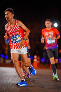 BIB: 41591, 403
                            <button type="button" onclick="openModal(21521882)" class="btn btn-primary btn-sm float-right btn-popup" data-toggle="modal" data-target=".modal-high-quality">
                        <i class="fas fa-shopping-cart"></i> Add to Cart
                    </button>
                                            <button type="button" onclick="isThisMe(21521882, true)" class="btn btn-success btn-sm float-right btn-popup btn-isme hidden" data-toggle="tooltip" data-placement="bottom" title="นี่คือรูปของคุณใช่ไหม คลิกที่นี่เพื่อเอาเข้าอัลบั้ม">
                        <i class="fas fa-plus"></i> Add to album
                    </button>
                    <button type="button" onclick="isThisMe(21521882, false)" class="btn btn-warning btn-sm float-right btn-popup btn-isnotme hidden">
                        <i class="fas fa-ban"></i> Remove from album
                    </button>